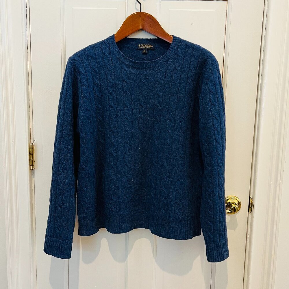 Vintage Brooks Brothers Scottish Lambswool Cable Knit Sweater Size Medium - Picture 1 of 16